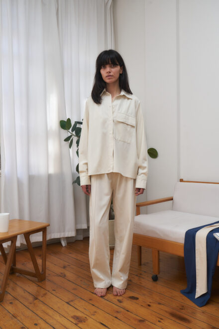 raw silk shirt with front pocket and long sleeves. unbleached ecru color.